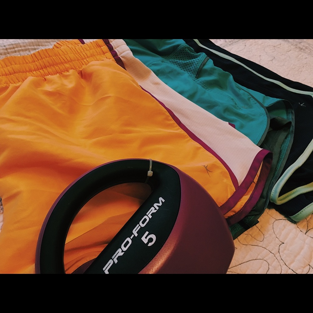 3-in-1 WOMENS ATHLETIC SHORTS